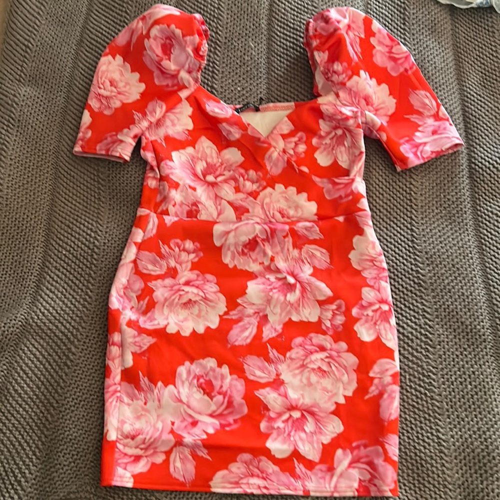 Boohoo mini floral dress with balloon sleeves